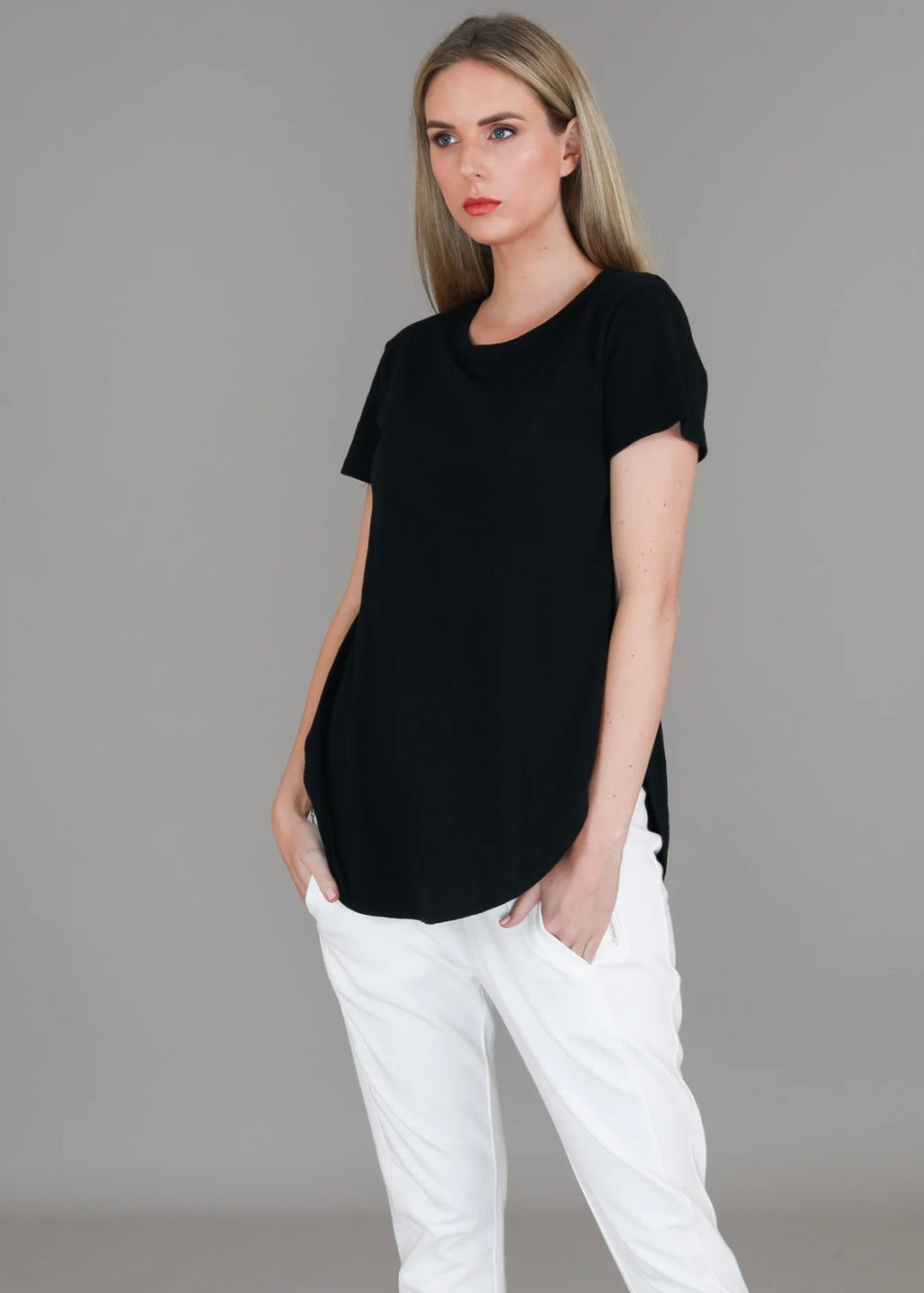 Elwood Tee