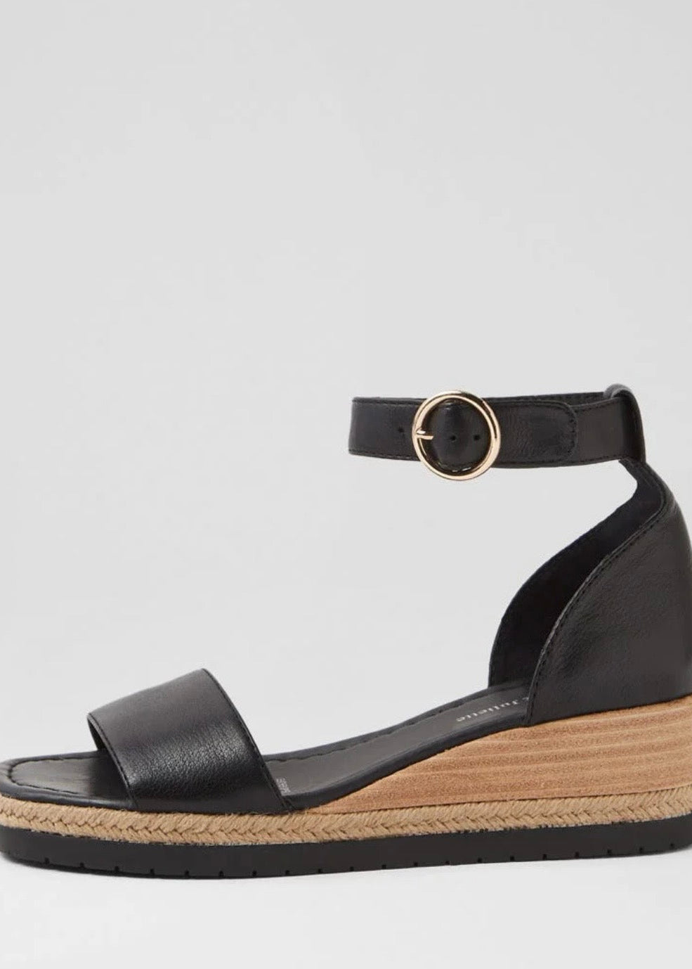 Idola Sandal ~ Black