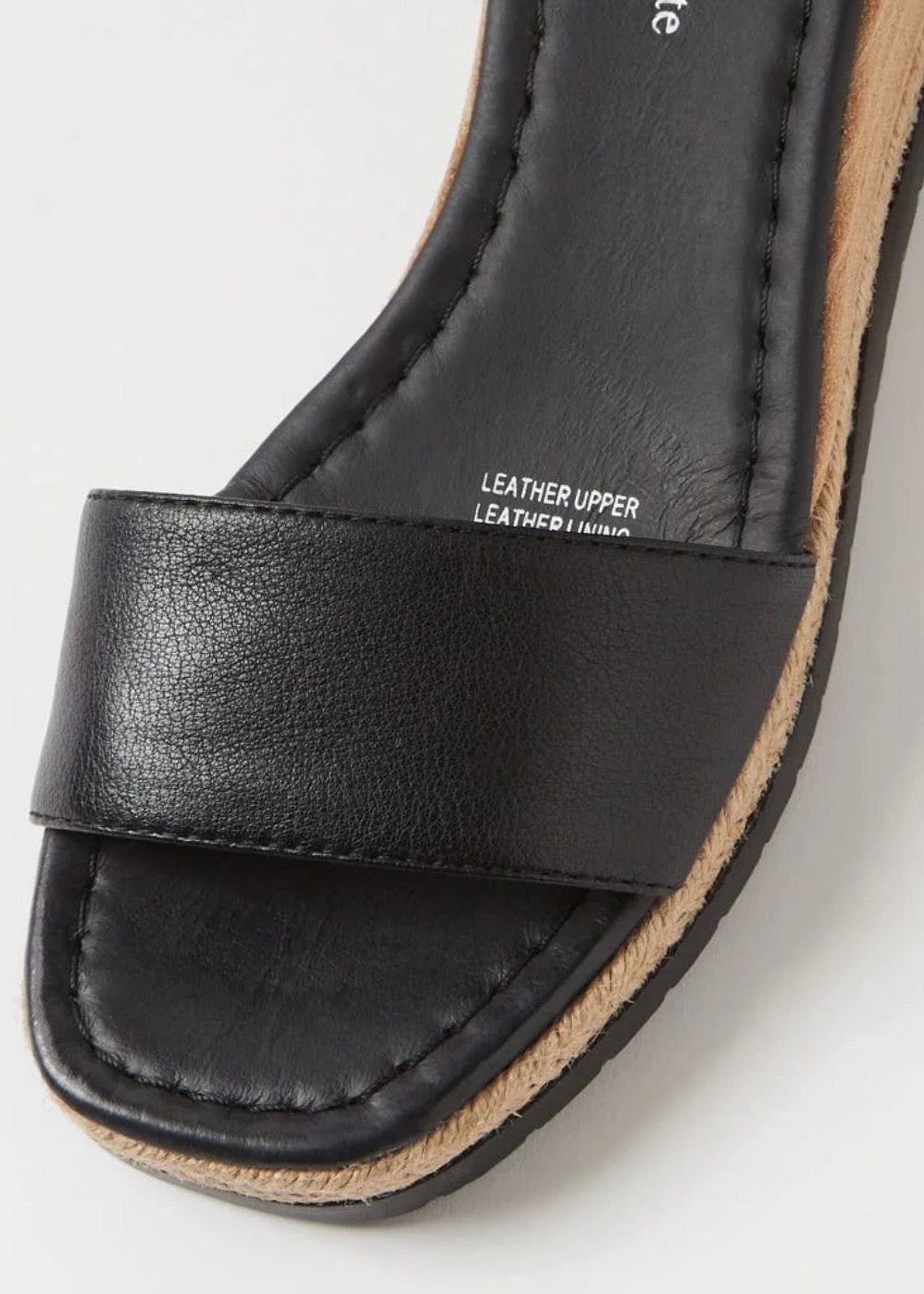 Idola Sandal ~ Black