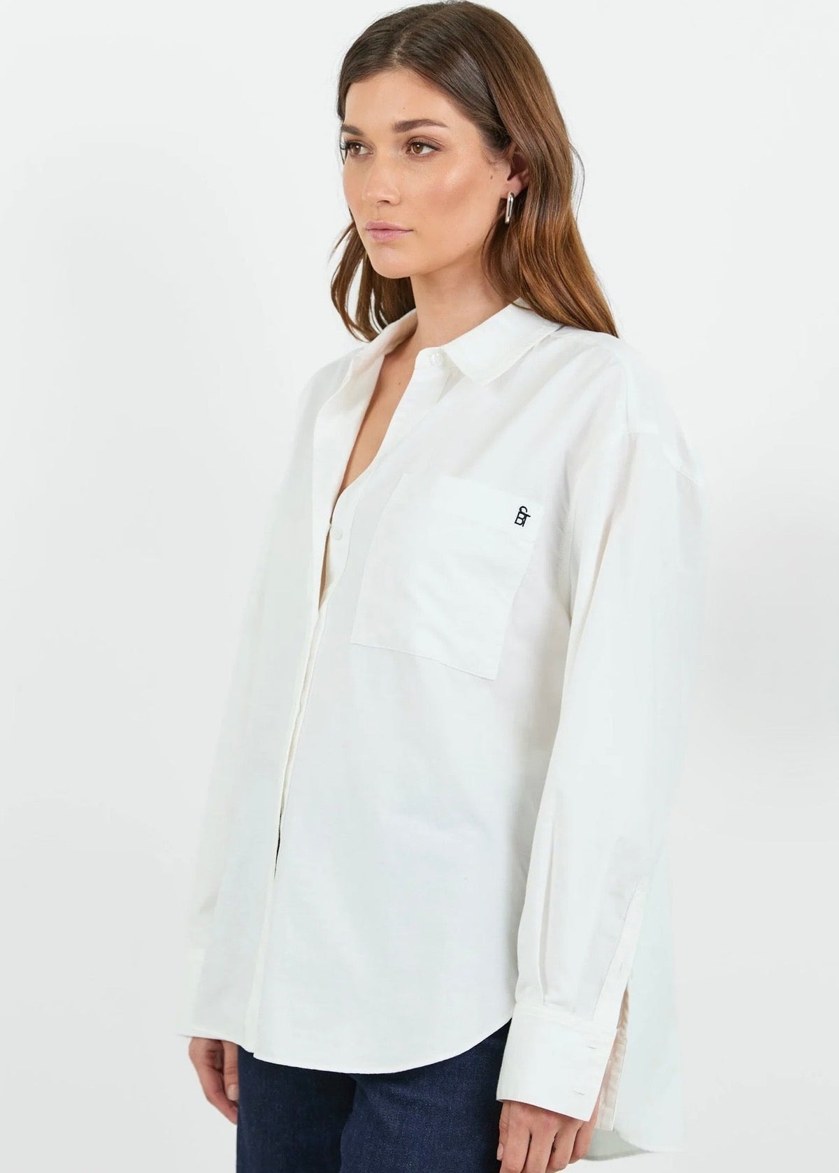 Signature Oxford Oversized Shirt ~ White