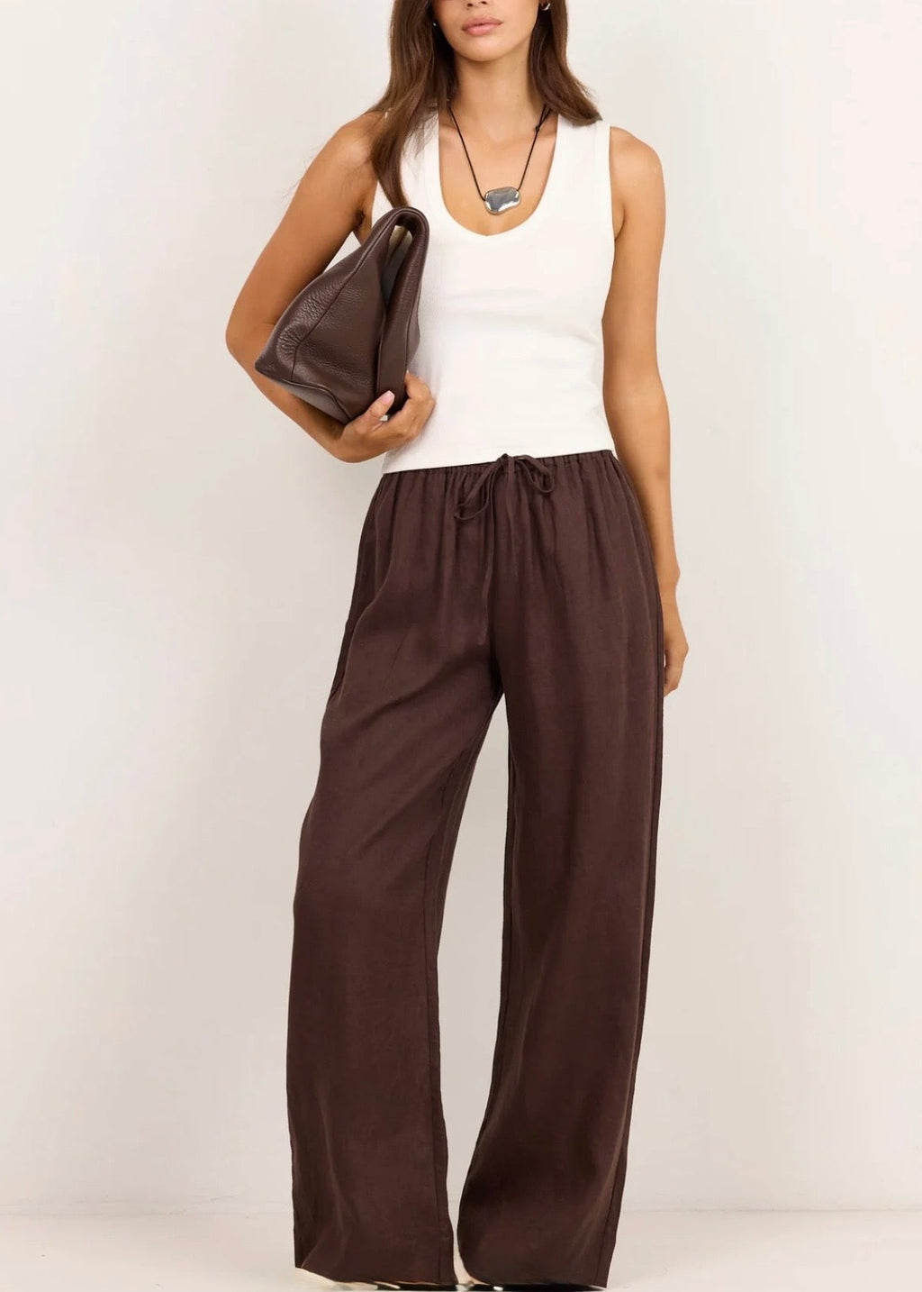 Wellness Pull on Linen Pant ~ Chocolate