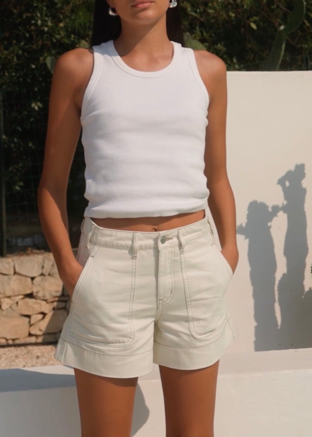 Kindly Pocket Front Short ~ Ecru