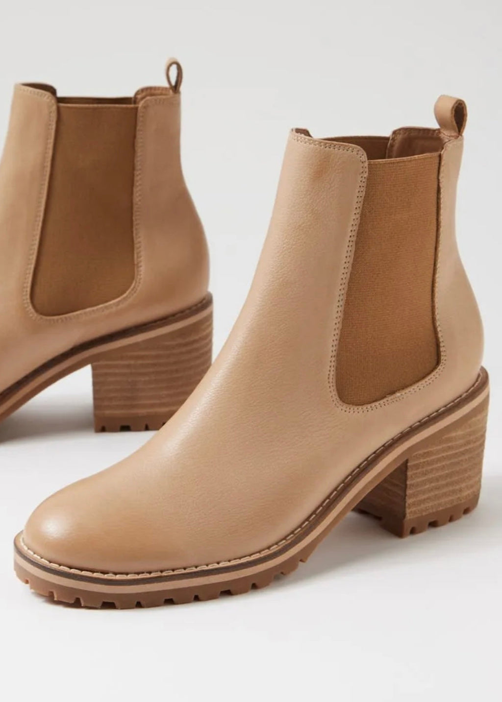 Biscoti Boot ~ Cappuccino
