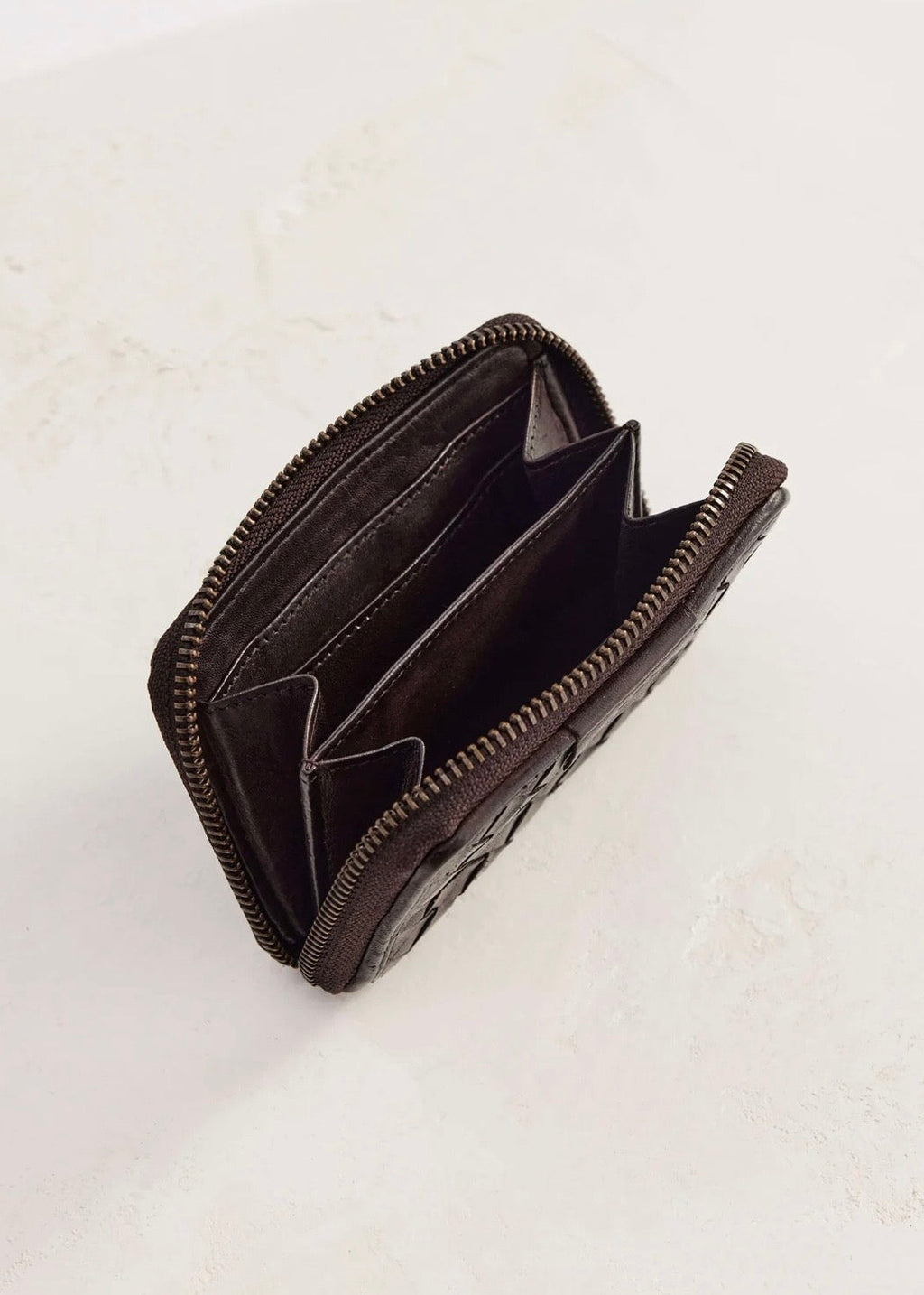 Small Basque Wallet ~ Chocolate
