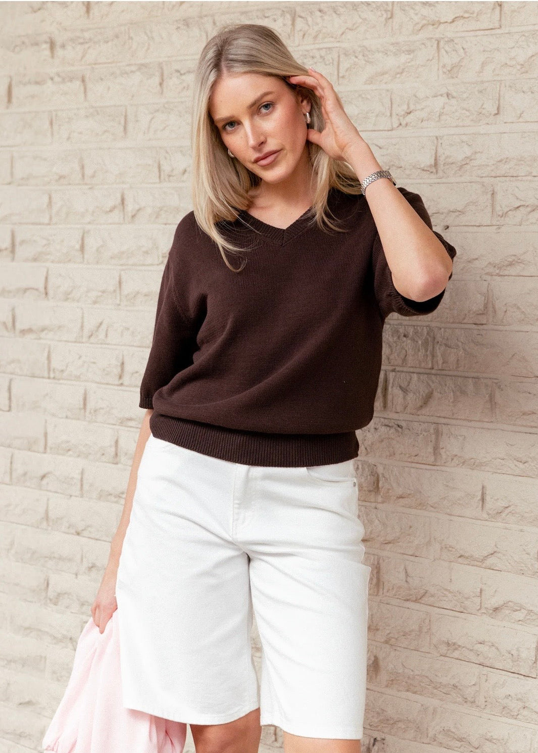 Lila Short Sleeve V Knit ~ Chocolate