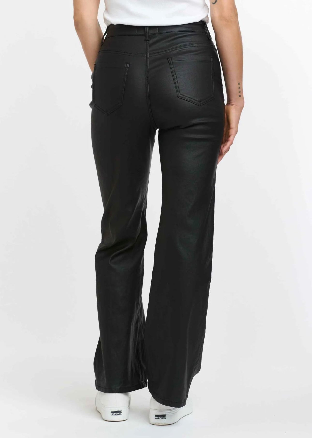 Shirley Coated Jeans ~ Black