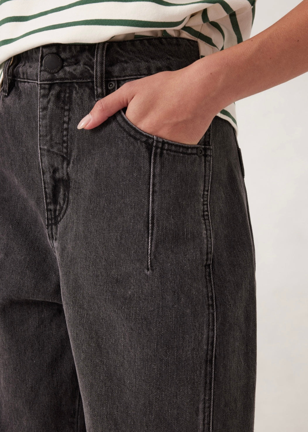 Darted Barrel Jean ~ Faded Black