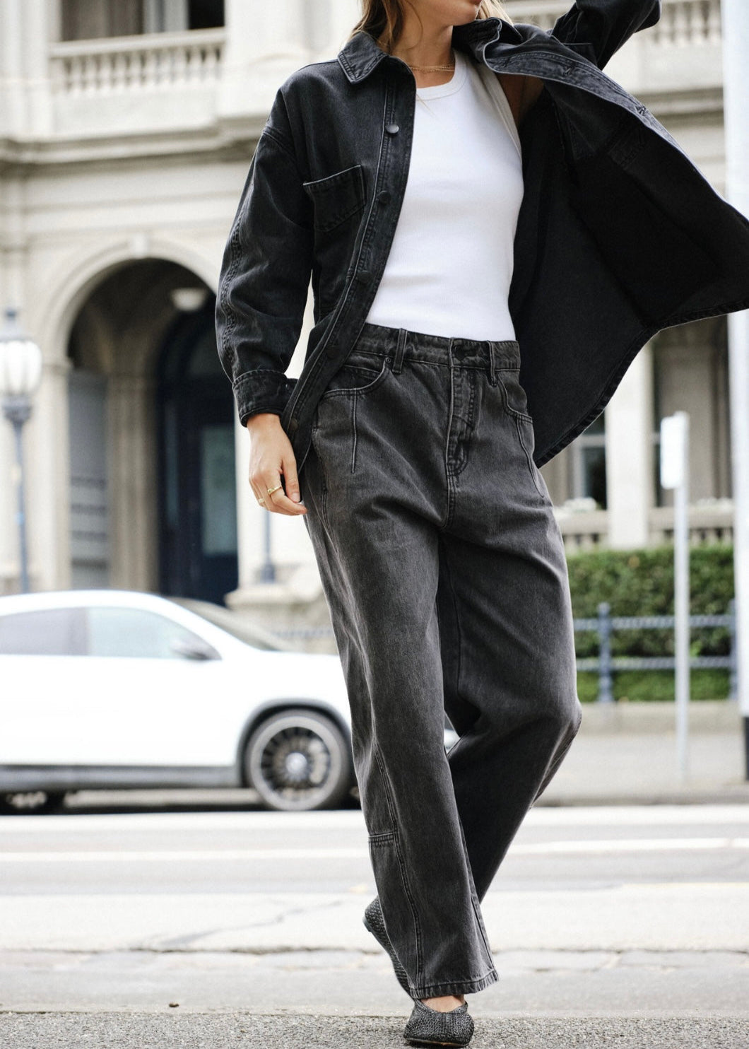 Darted Barrel Jean ~ Faded Black