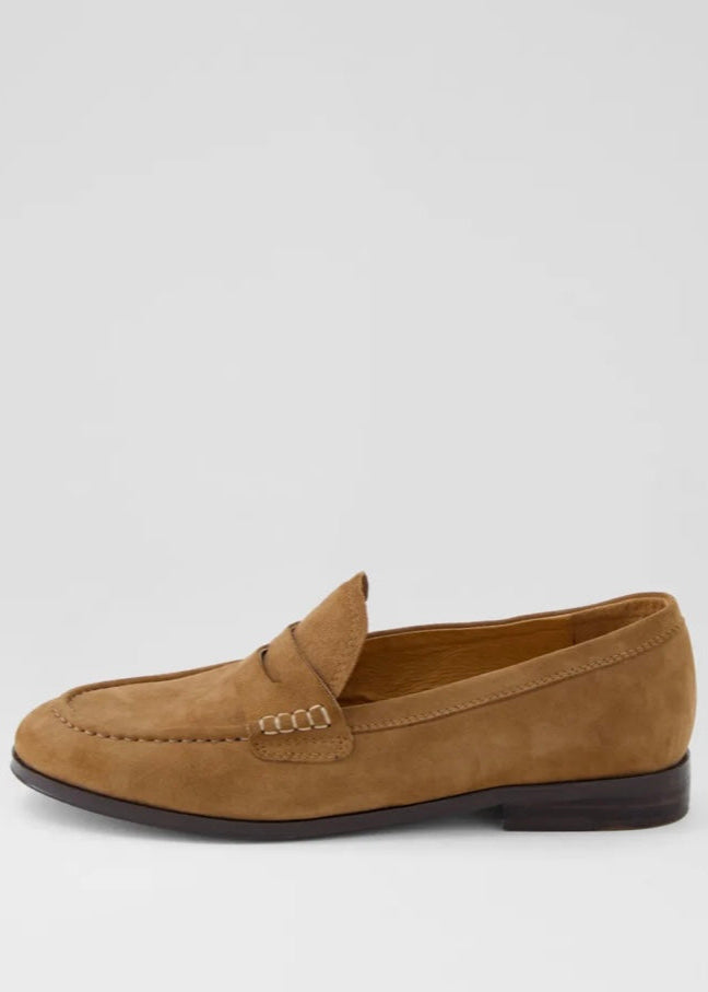 Clarisa Suede Loafer ~ Coffee