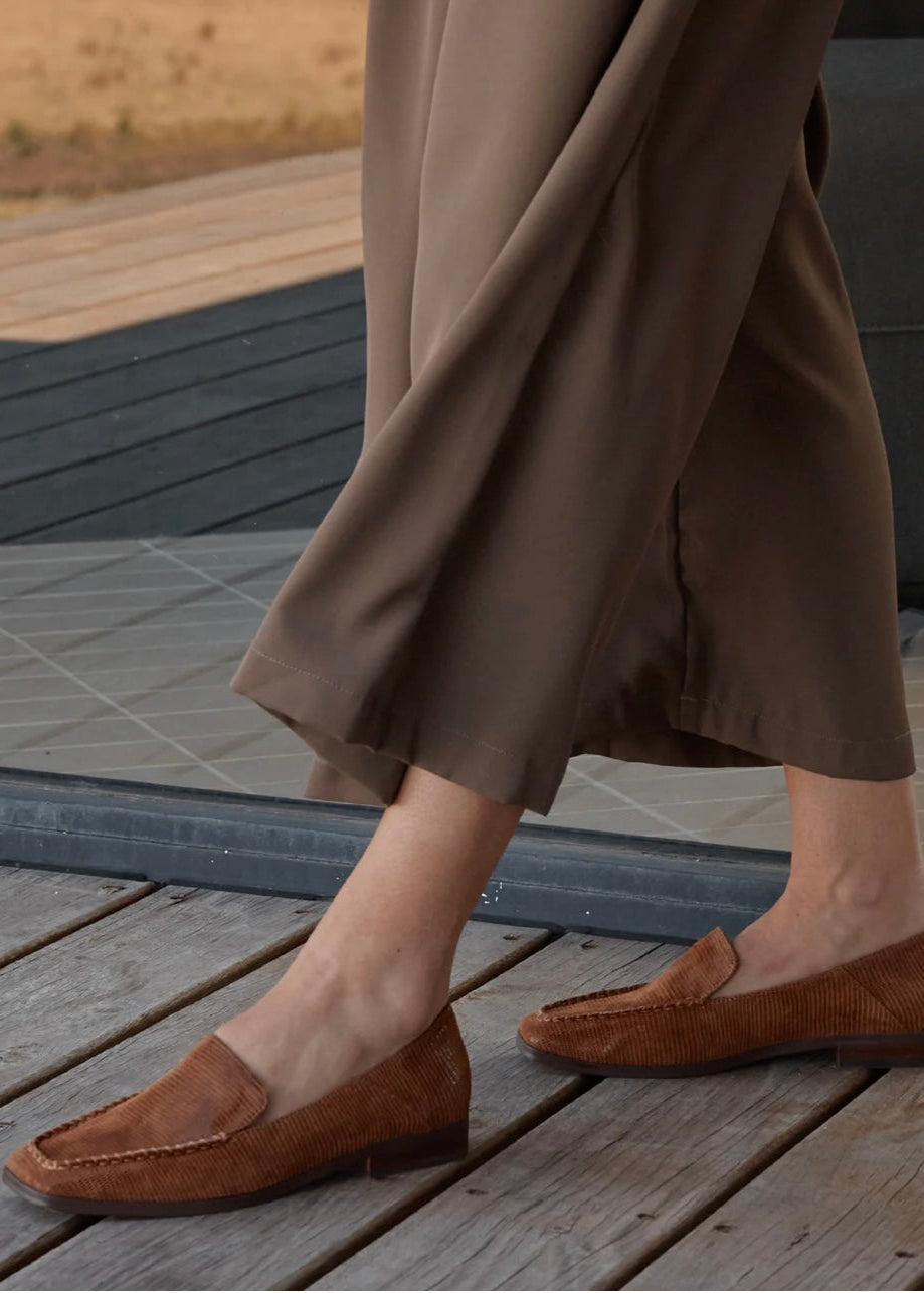 Daylan Loafer ~ Brandy