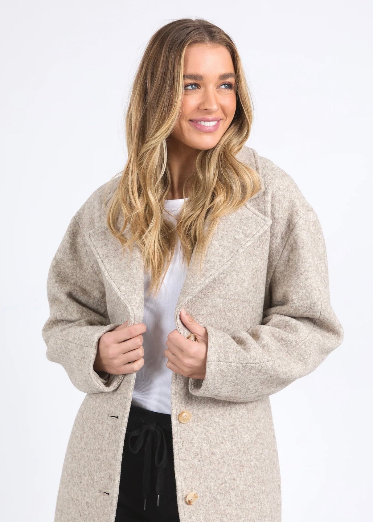 Whistler Coat ~ Oatmeal