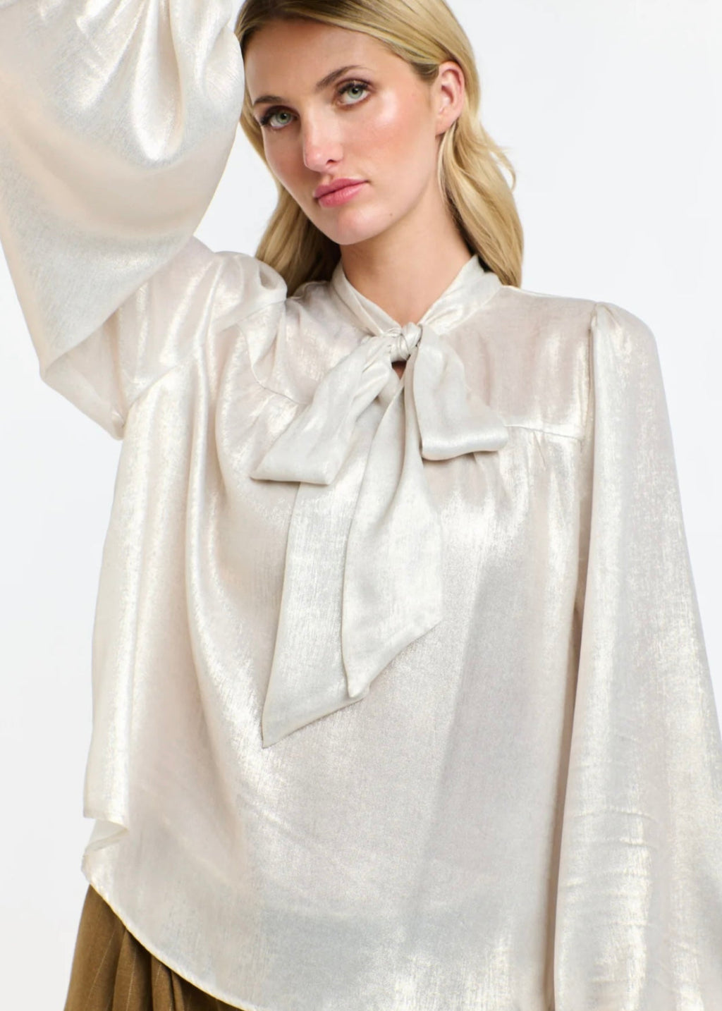 Pussy Bow Top ~ Champagne