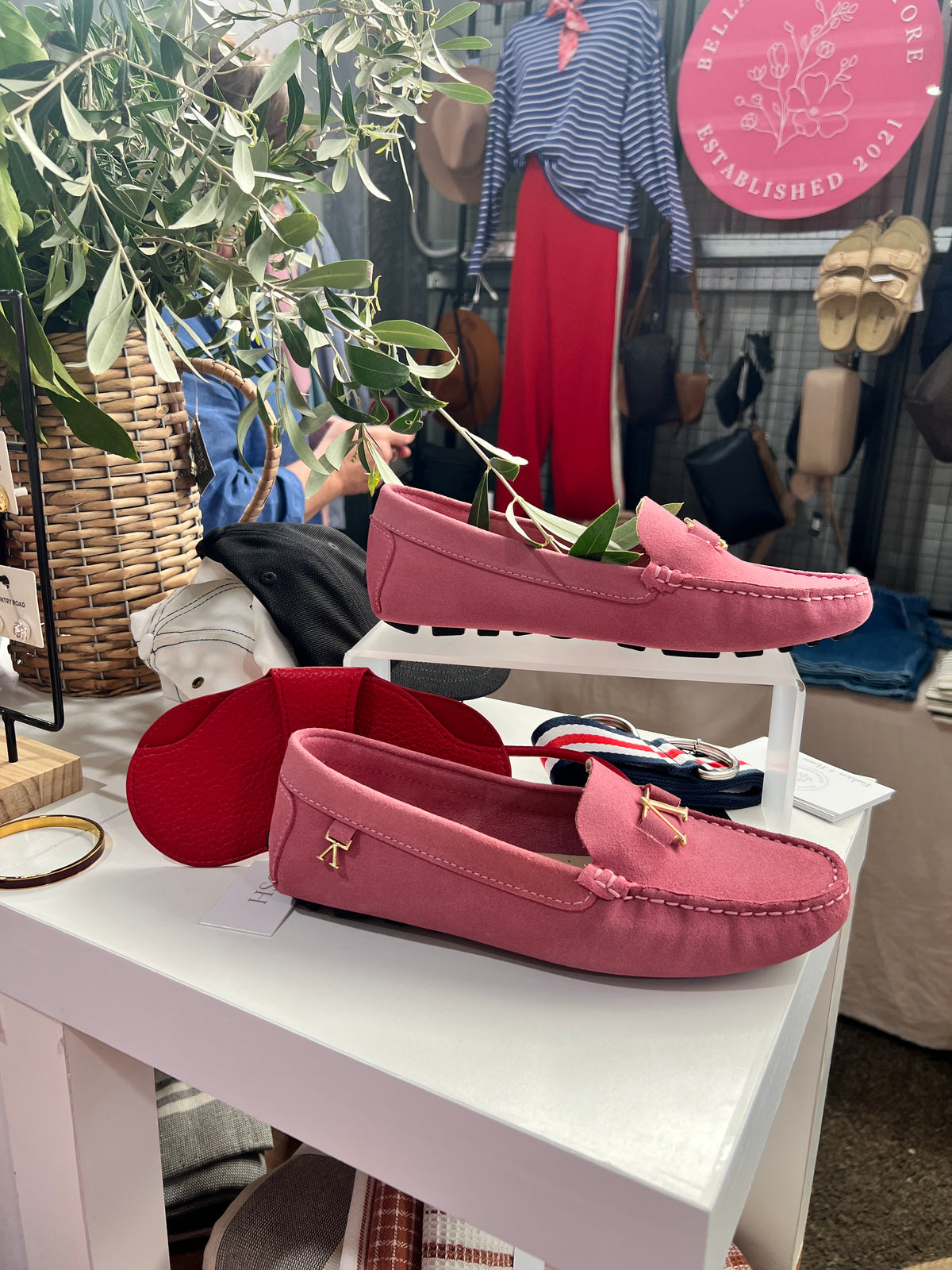 Camurca Loafer ~ Hot Pink