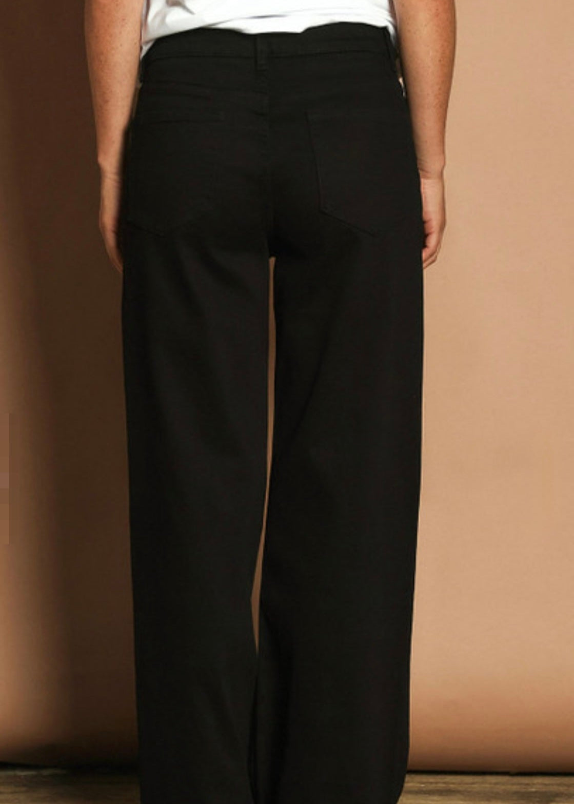 Nora Wide Leg Jeans ~ Black