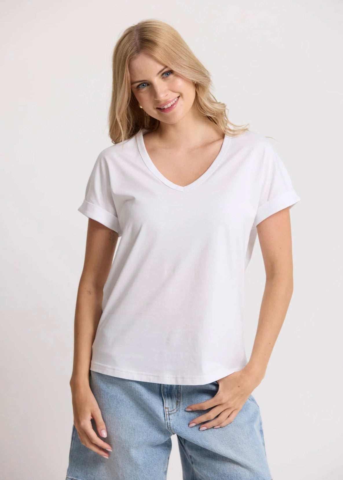 Soho Cuff V Tee ~ White