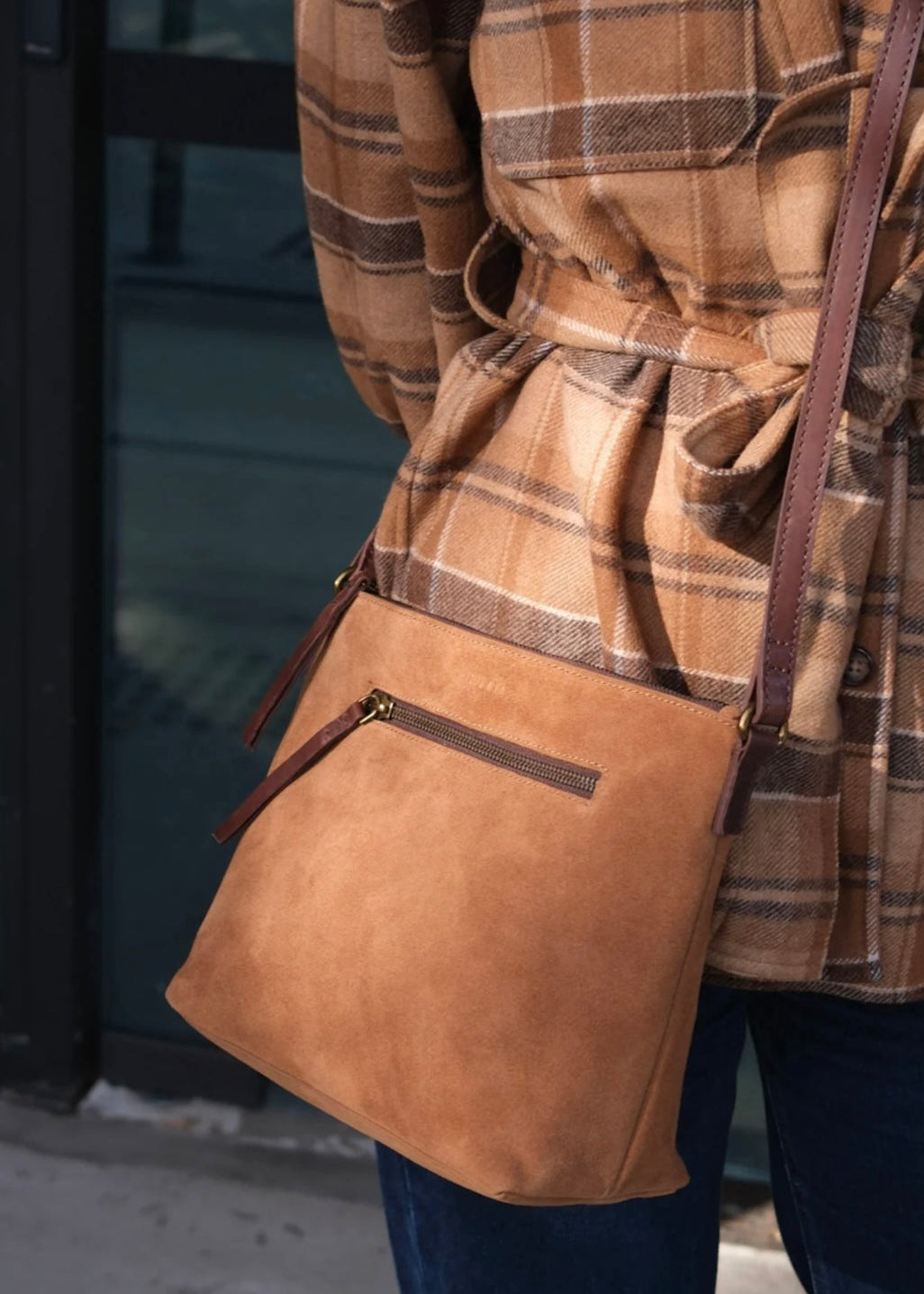 Suede Essential ~ Camel