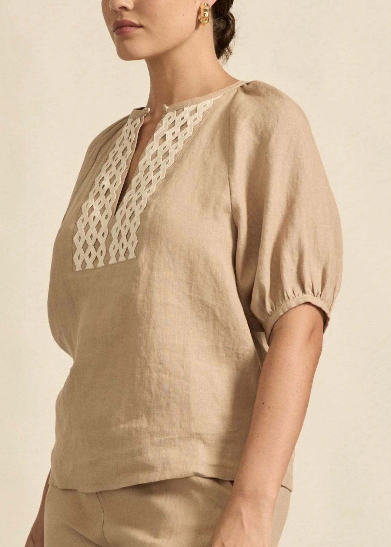 Kilter Top ~ Stone