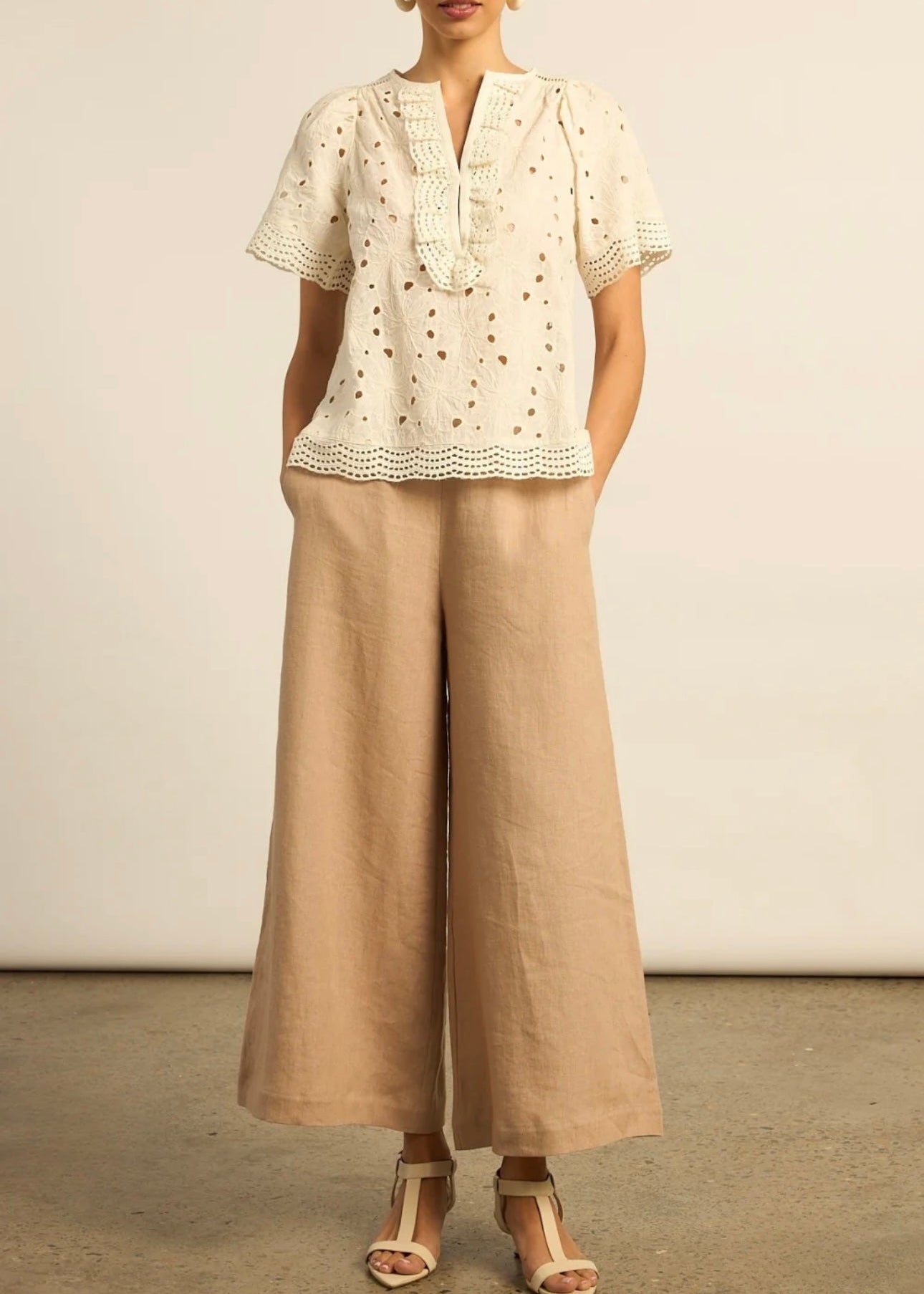 Vantage Top ~ Cream
