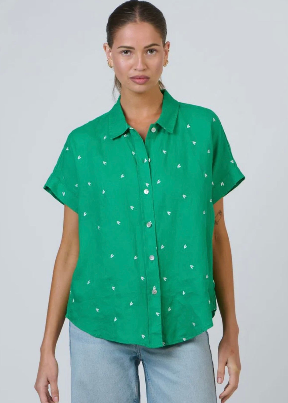 Envie Linen Shirt ~ Green