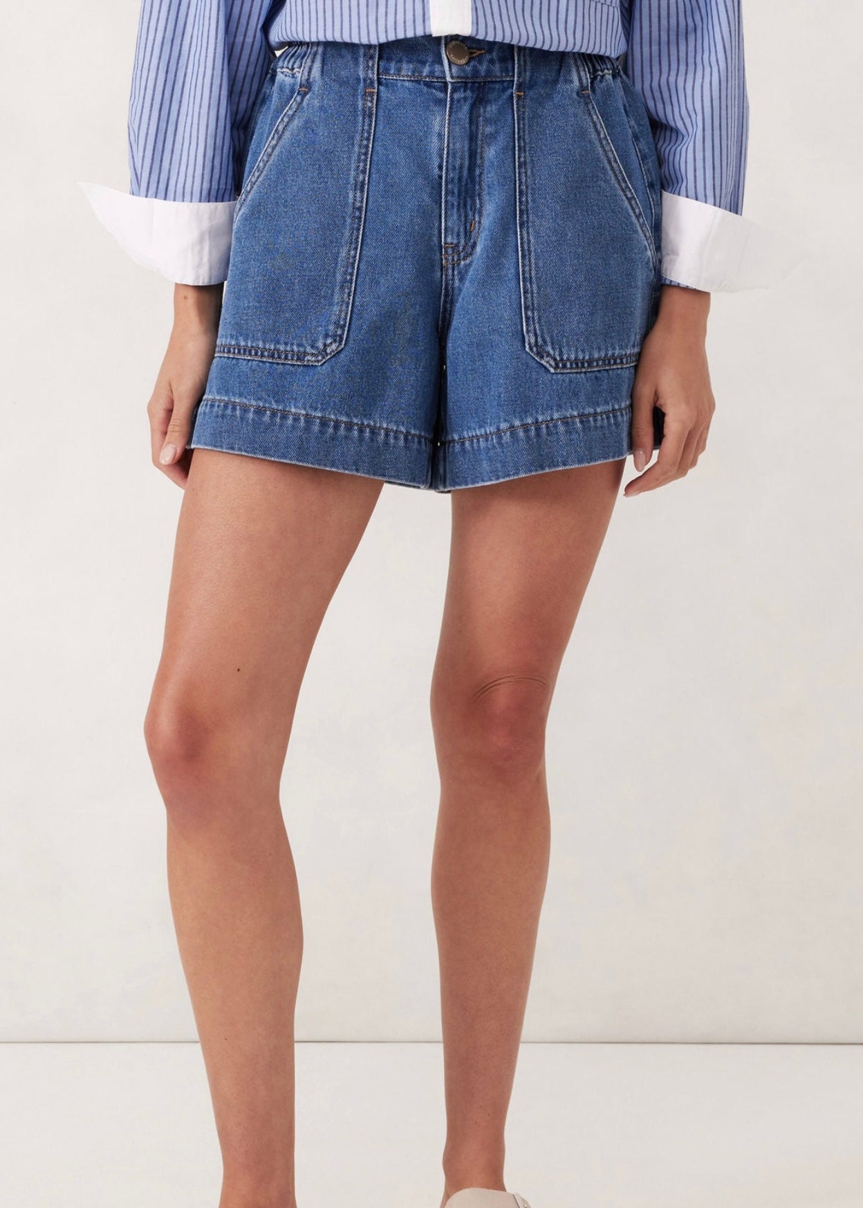 Weekender Short ~ Indigo