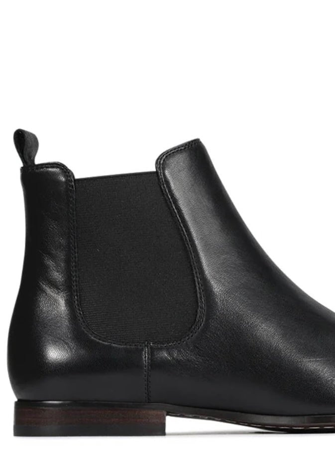 Serenity Boots ~ Black