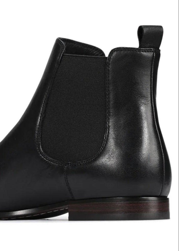Serenity Boots ~ Black
