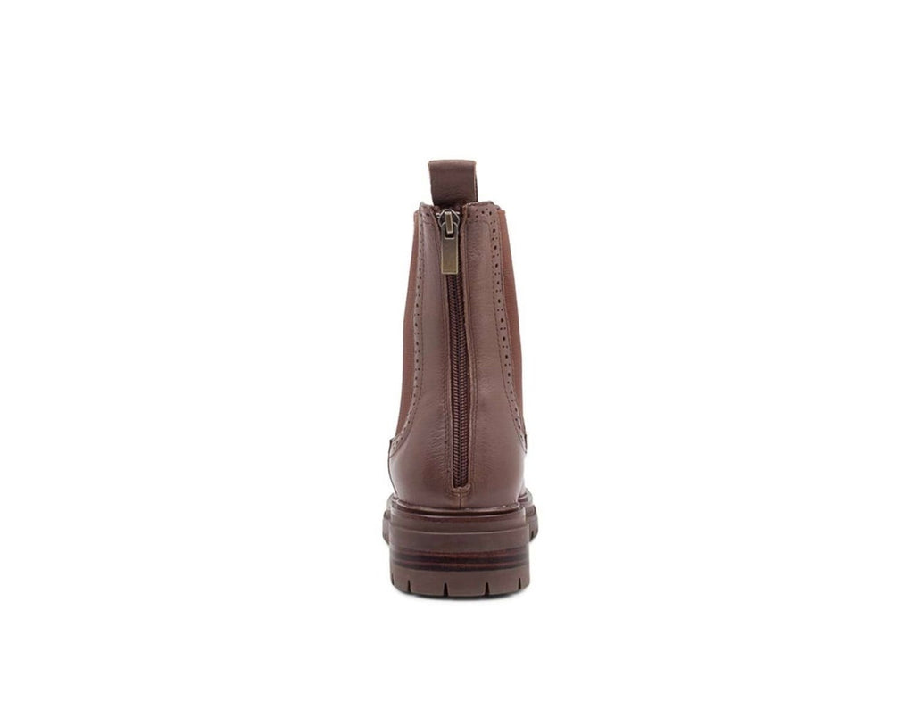 Alamay Chelsea Boot ~ Chocolate