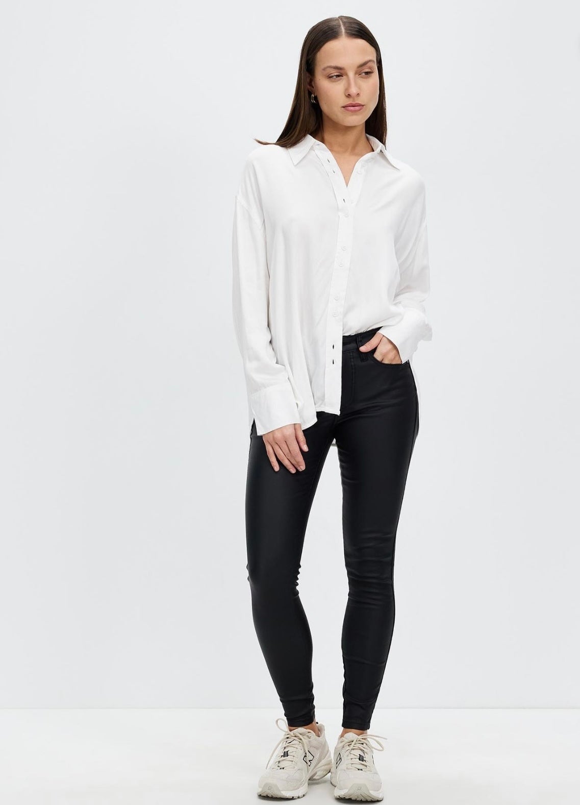 Chicago Coated Pant ~ Black