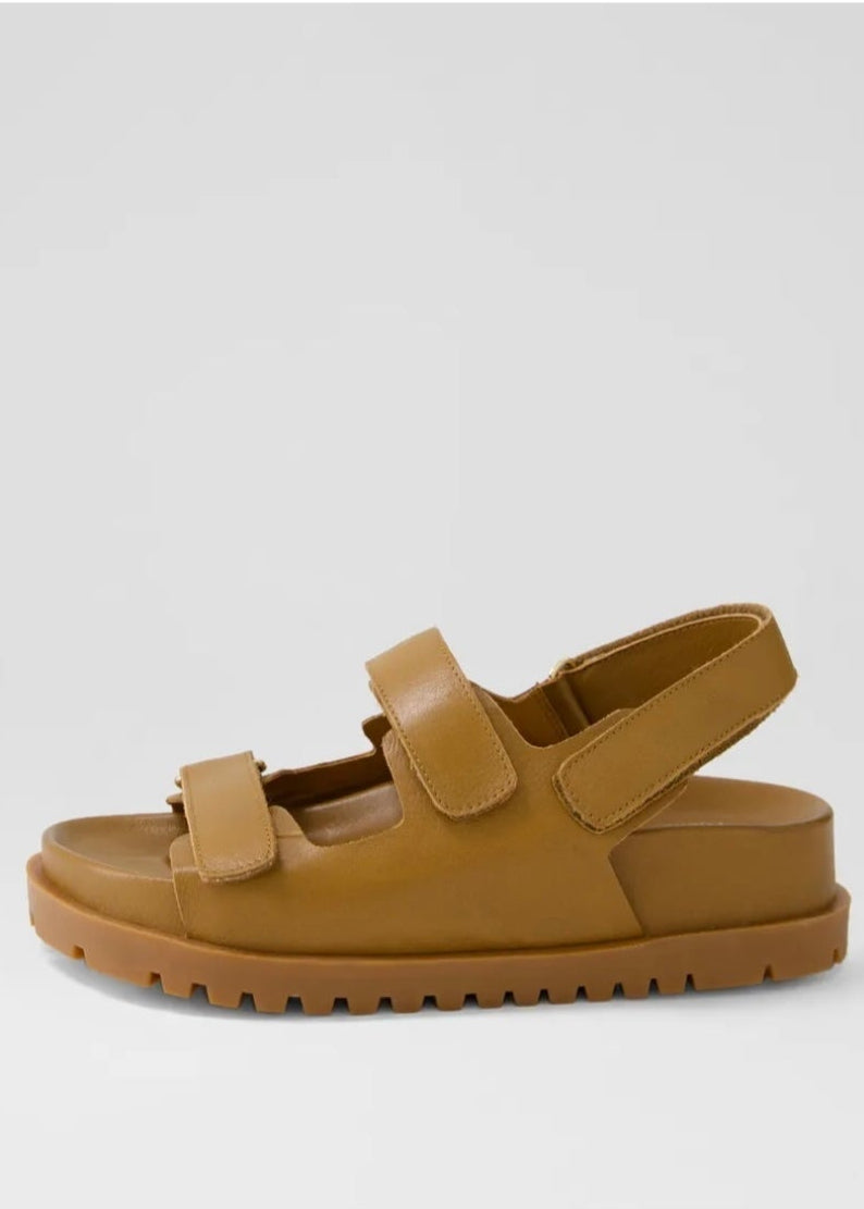 Uroni Sandal ~ Toffee