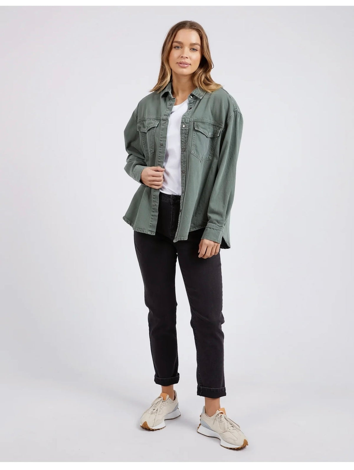 Daisy Overshirt ~ Sage Green