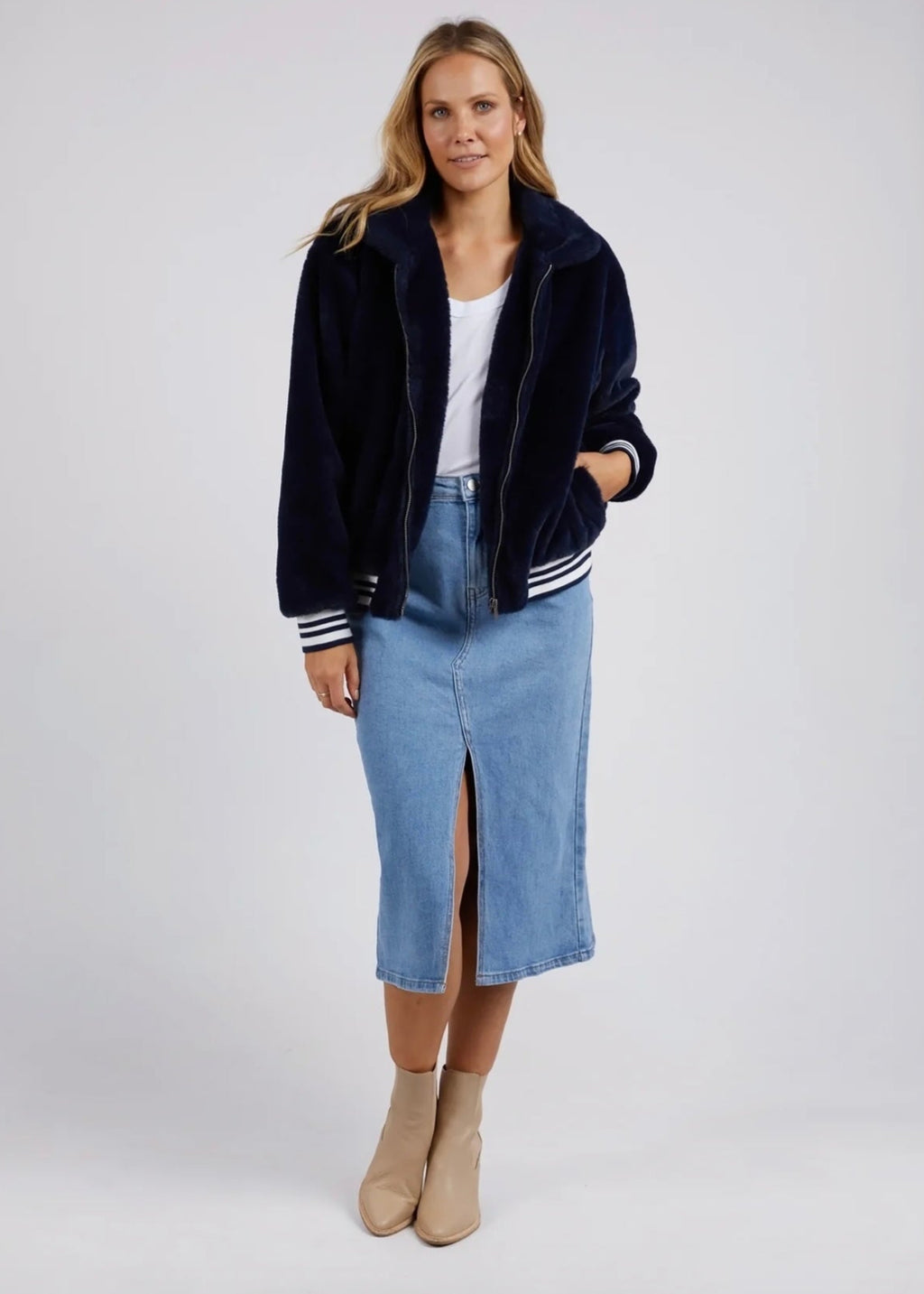 Nora Bomber ~ Navy