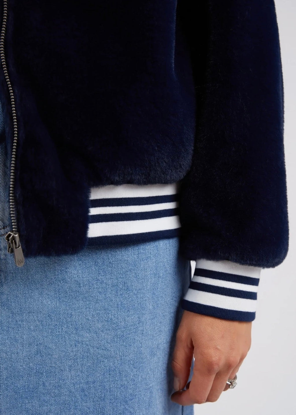 Nora Bomber ~ Navy