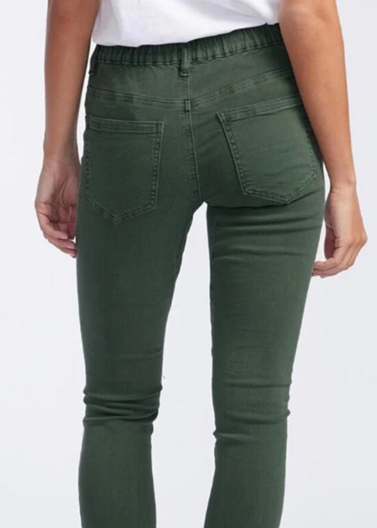 Emma Stretch Jean ~ Military