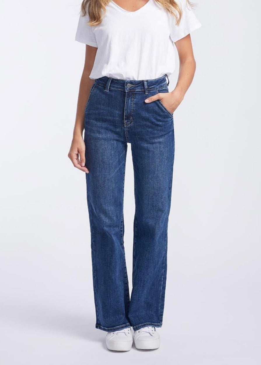 Shirley Jeans ~ Denim