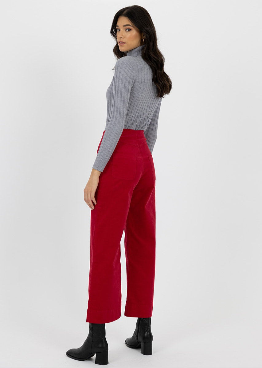 Ines Skivvy ~ Grey