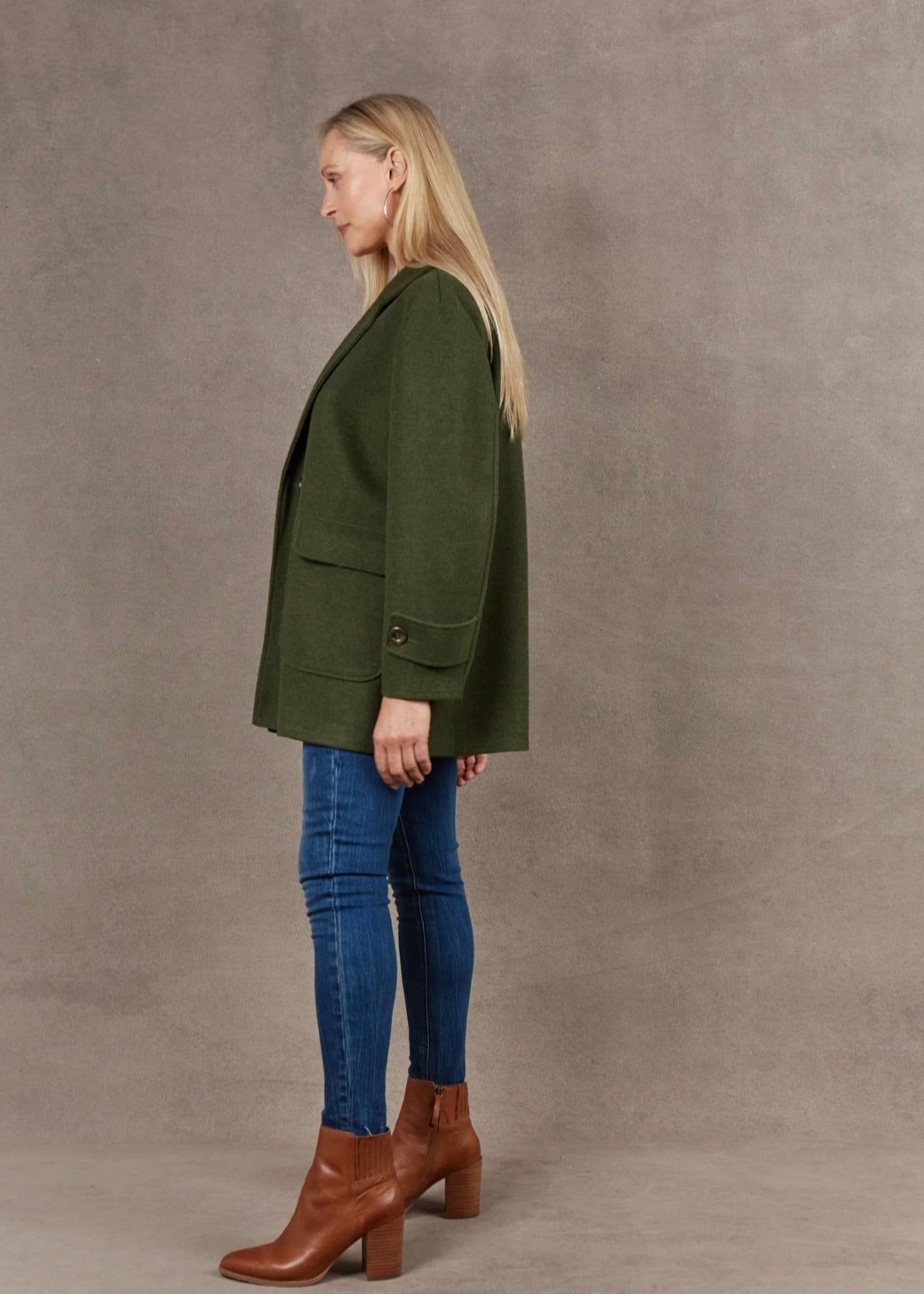 Mohave Blazer ~ Olive