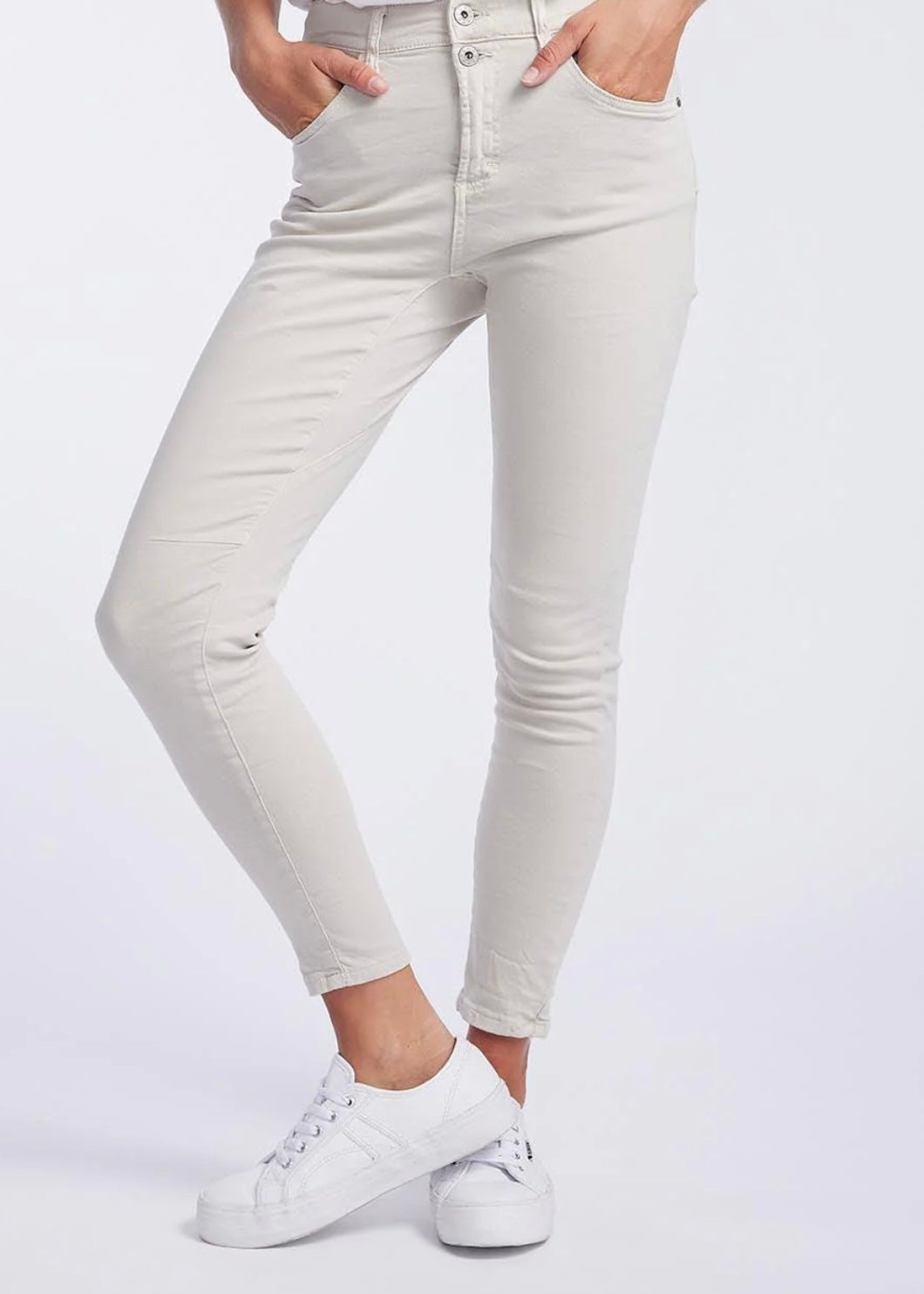 Emma Stretch Jean ~ Beige