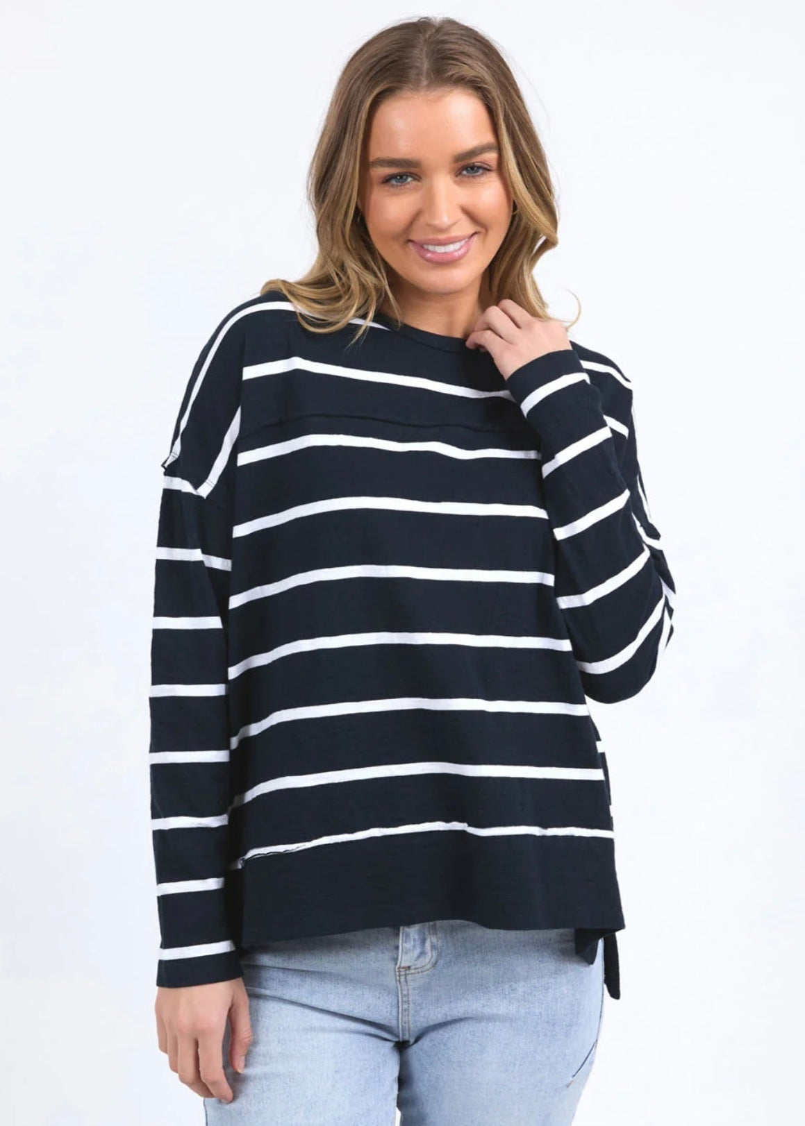 Jayne Stripe Throw On Top ~ Navy/White Stripe