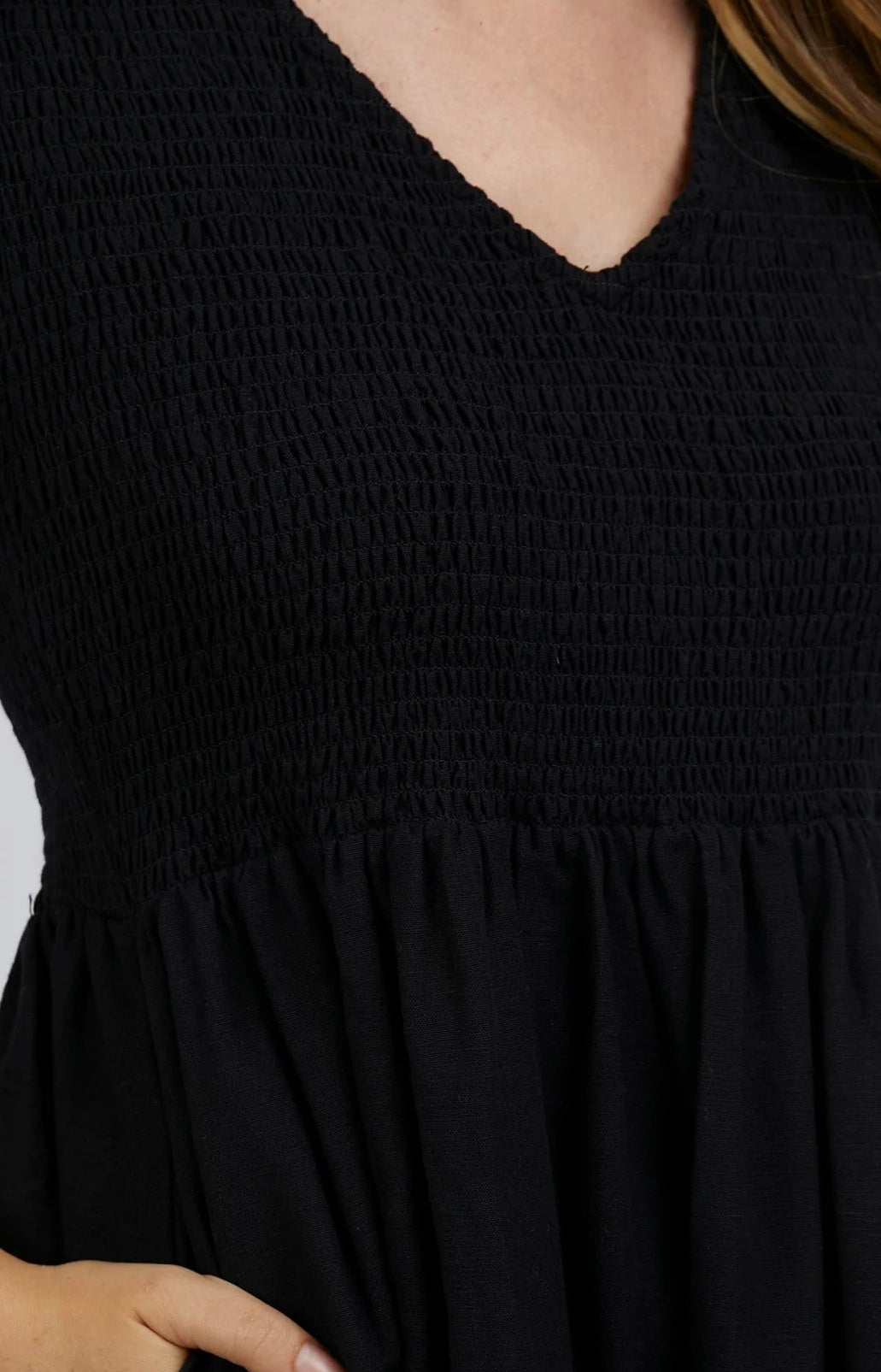 Thea Dress ~ Black