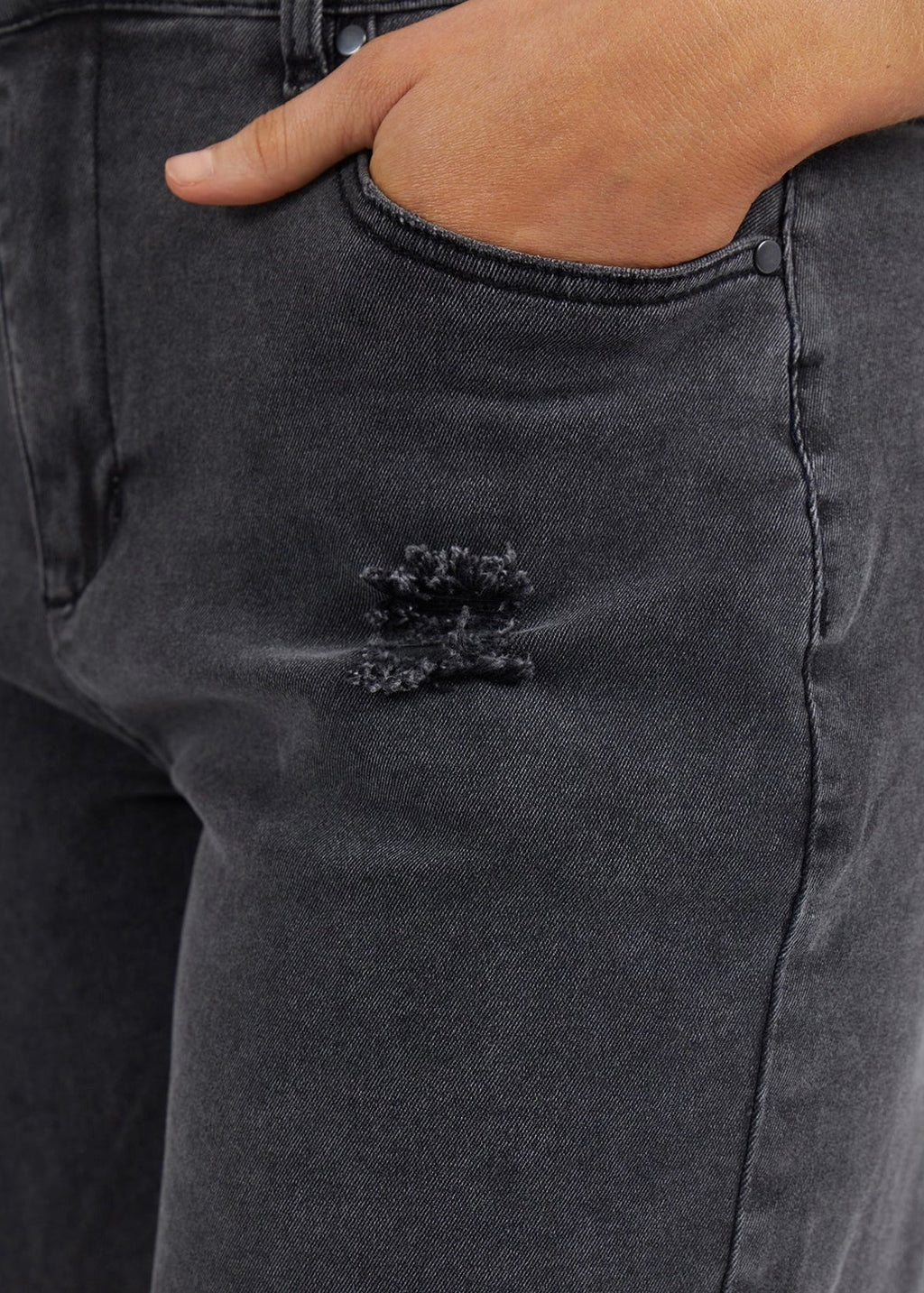 Amble Short ~ Washed Black