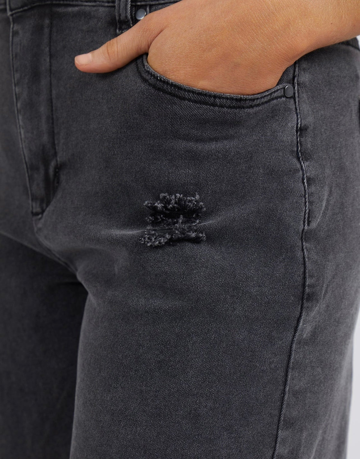 Amble Short ~ Washed Black