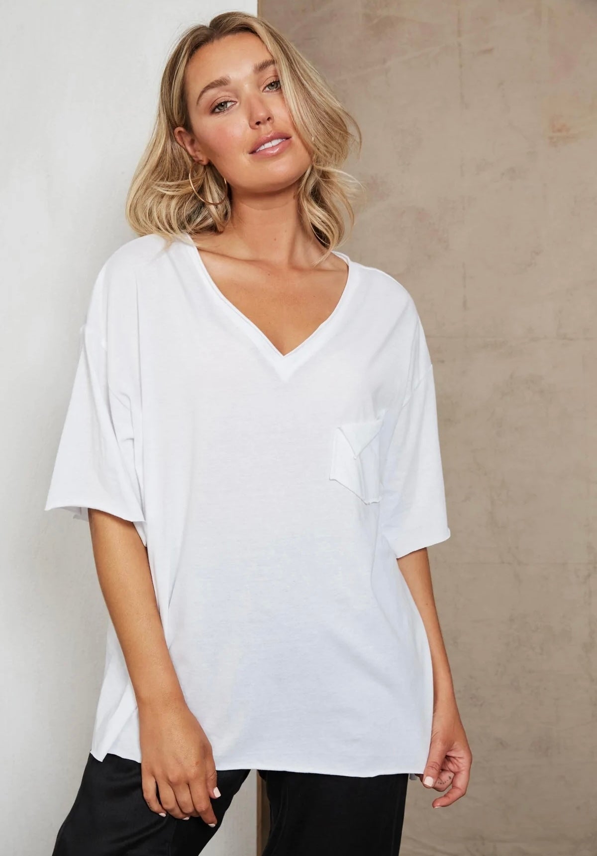 Studio Pocket T Shirt ~ Salt