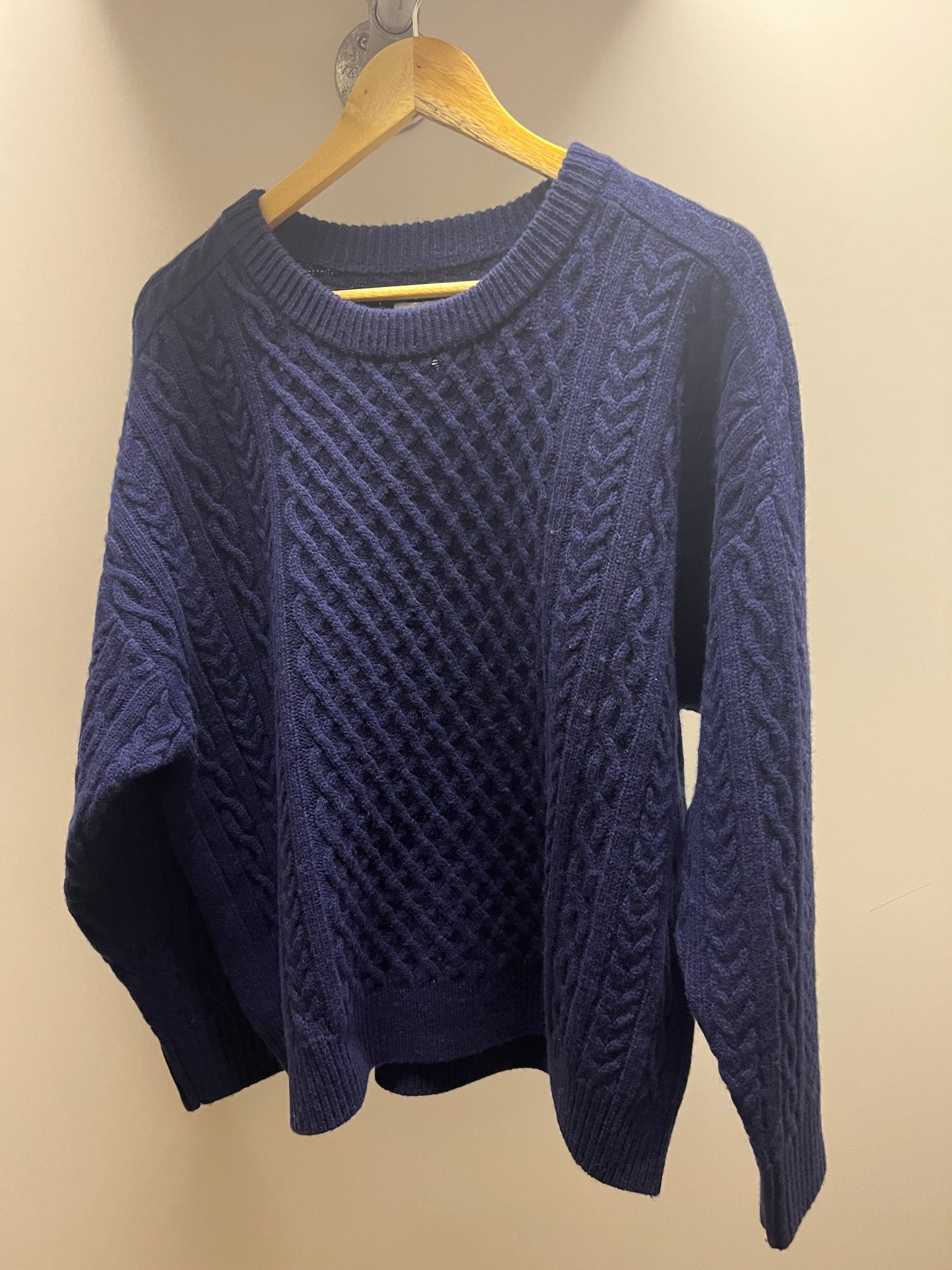 Merino Ivy Pullover ~ Navy